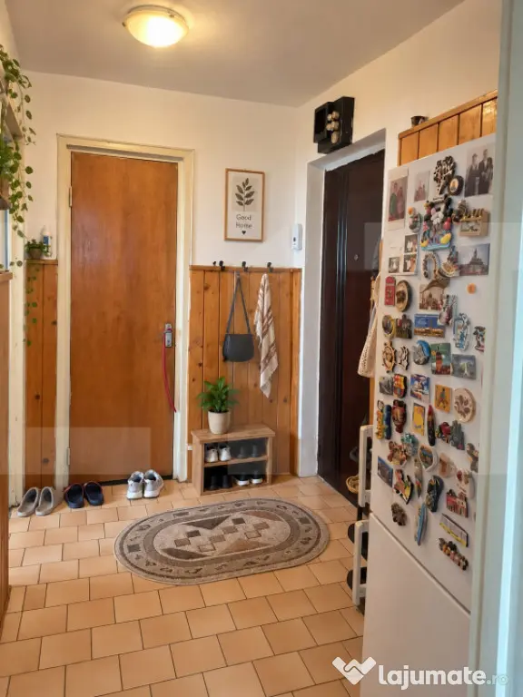 Apartament luminos la etajul 7, cu vedere deschisă și atmo - Slatina (Olt)