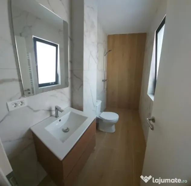 LA CHEIE-Individuala cocheta 5 camere, 4 bai si 180 mp teren liber - Bragadiru (Bucuresti-Ilfov)