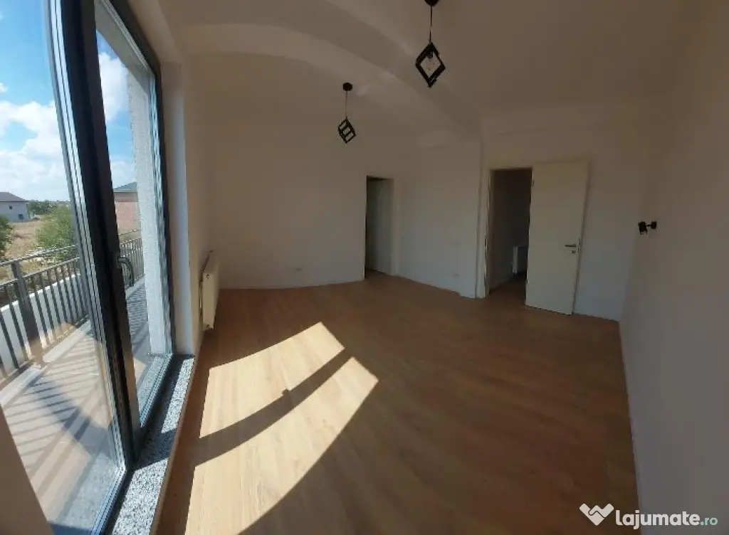 LA CHEIE-Individuala cocheta 5 camere, 4 bai si 180 mp teren liber - Bragadiru (Bucuresti-Ilfov)