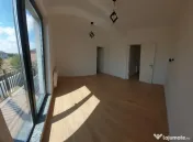 LA CHEIE-Individuala cocheta 5 camere, 4 bai si 180 mp teren liber 