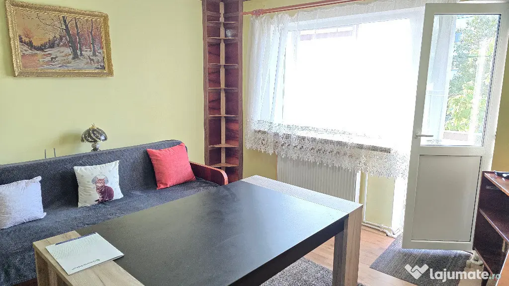 Vand apartament 2 camere decomandat in Deva, Bld. Balcescu, et. 3, - Deva (Hunedoara)