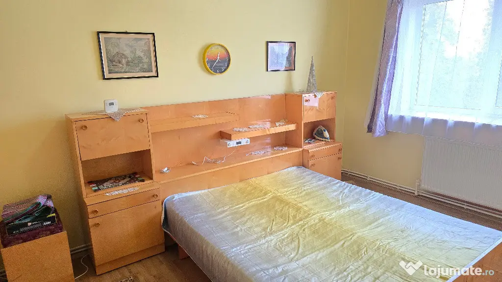 Vand apartament 2 camere decomandat in Deva, Bld. Balcescu, et. 3, - Deva (Hunedoara)