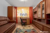 Apartament 3 camere, decomandat, mobilat 