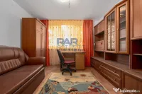 Apartament 3 camere, decomandat, mobilat 