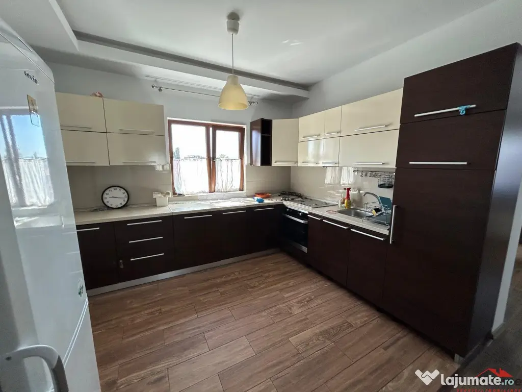 Apartament cu 3 camere de zona OCPI - Lidl - Focsani (Vrancea)
