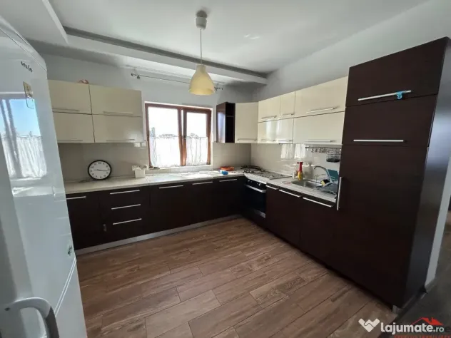 Apartament cu 3 camere de zona OCPI - Lidl - Focsani (Vrancea)