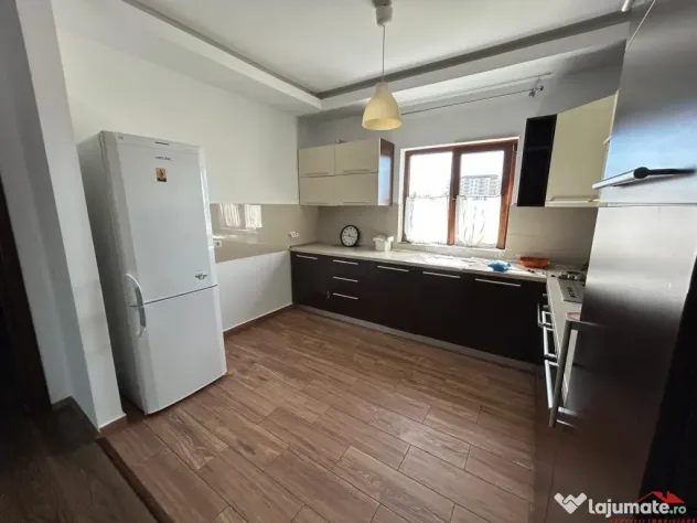 Apartament cu 3 camere de zona OCPI - Lidl - Focsani (Vrancea)
