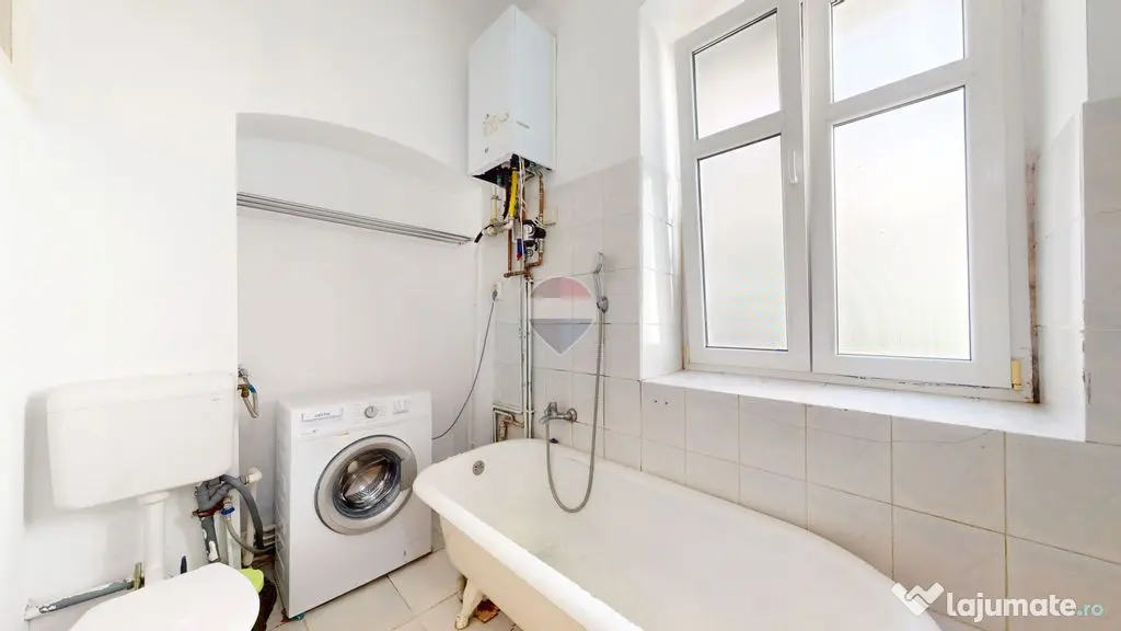 Comision 0% | Garsoniera de închiriat in centrul istoric - Brasov (Brasov)
