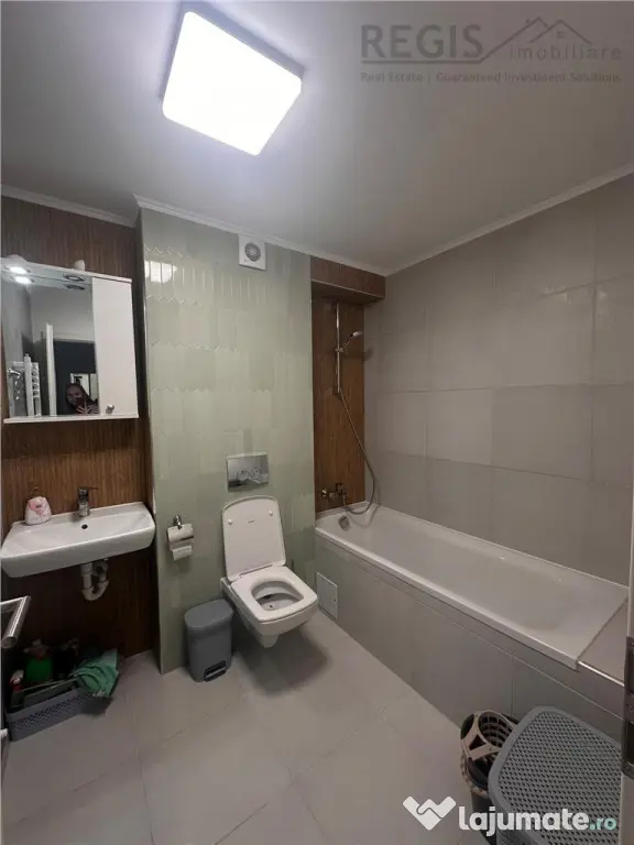Garsoniera Avantgarden Faza 5 cu parcare si boxa - Brasov (Brasov)