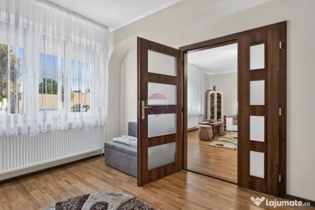 Casă/Spatiu comercial si teren 422 mp de inchiriat zona Uta - Arad (Arad)