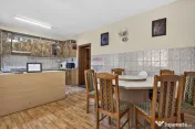 Casă/Spatiu comercial si teren 422 mp de inchiriat zona Uta 