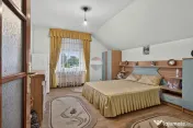 Casă/Spatiu comercial si teren 422 mp de inchiriat zona Uta 