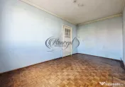 2 camere decomandate, Centru