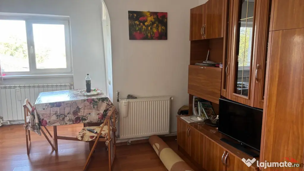 Garsoniera ,Comisia Centrala, et 4 cu izolatie, 27 mp - Focsani (Vrancea)