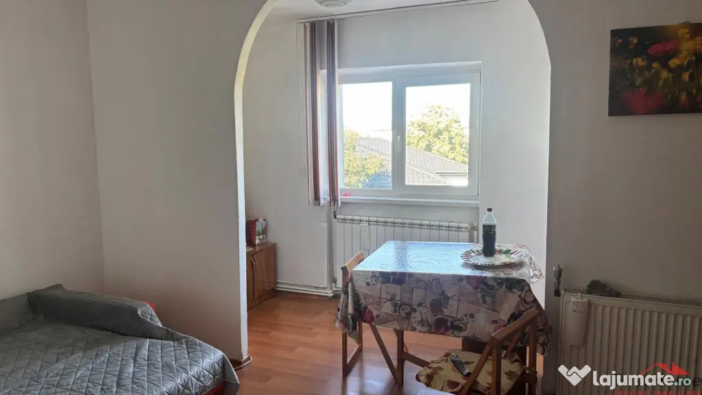 Garsoniera ,Comisia Centrala, et 4 cu izolatie, 27 mp - Focsani (Vrancea)