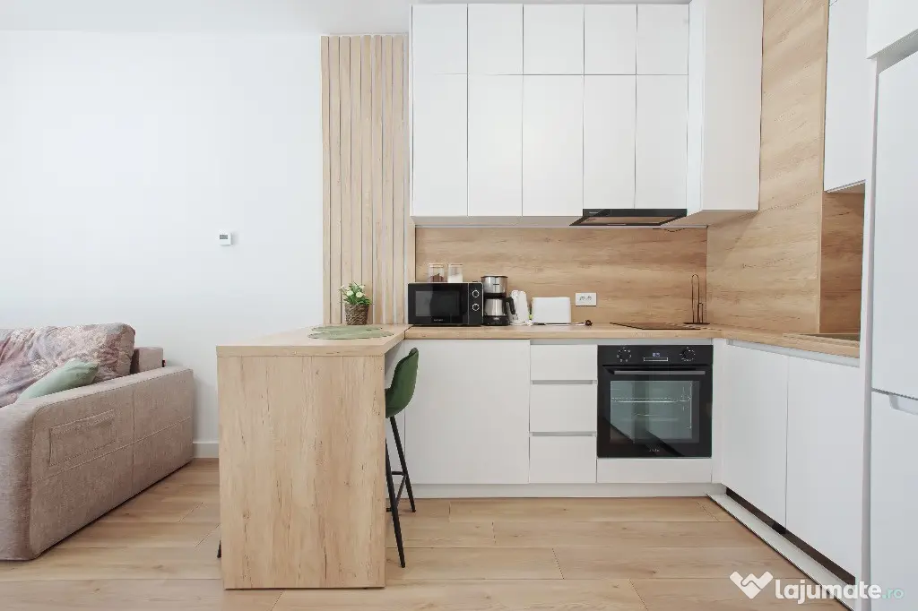 PF închiriez studio modern + loc de parcare | Complex Silk District - Iasi (Iasi)