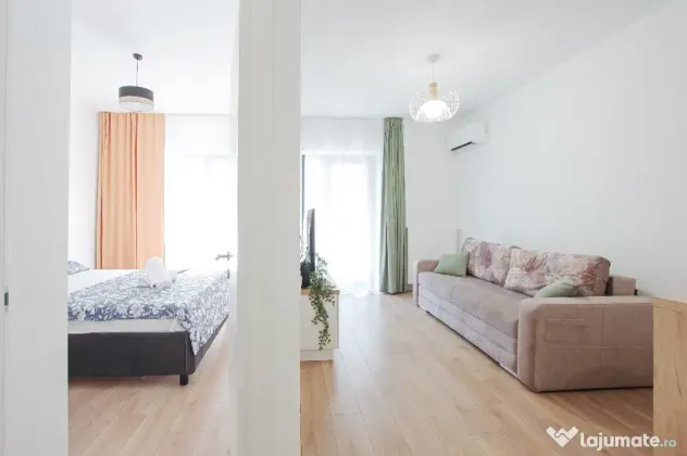 PF închiriez studio modern + loc de parcare | Complex Silk District - Iasi (Iasi)