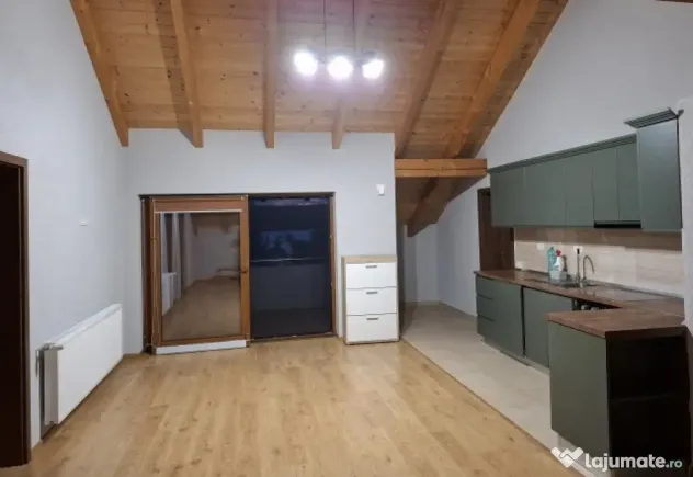 Inchiriez casa 3 camere,140mp utili,teren 1000mp,zona Simian, 700euro - Simian (Mehedinti)