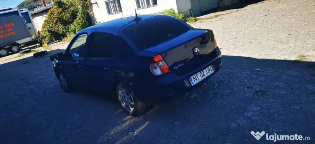 Renault symbol Vand sau schimb cu remorca!