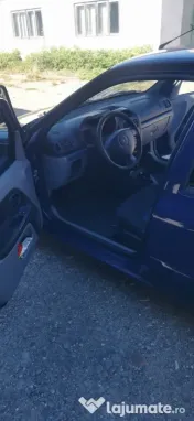 Renault symbol Vand sau schimb cu remorca! 