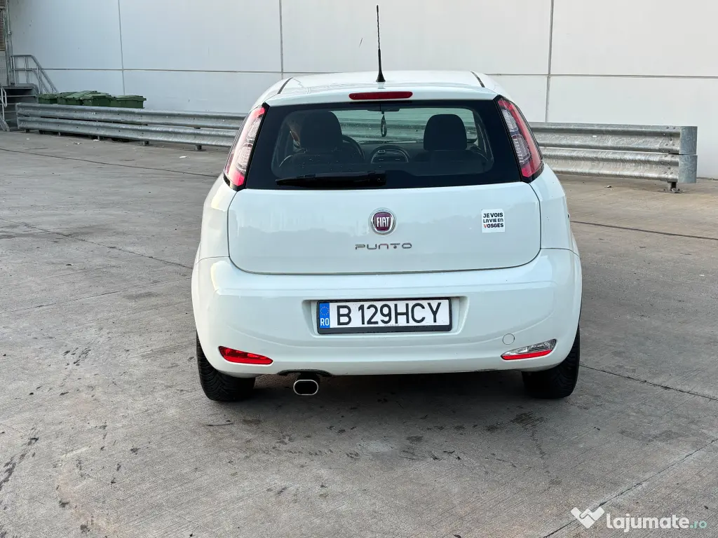 Vând Fiat Punto