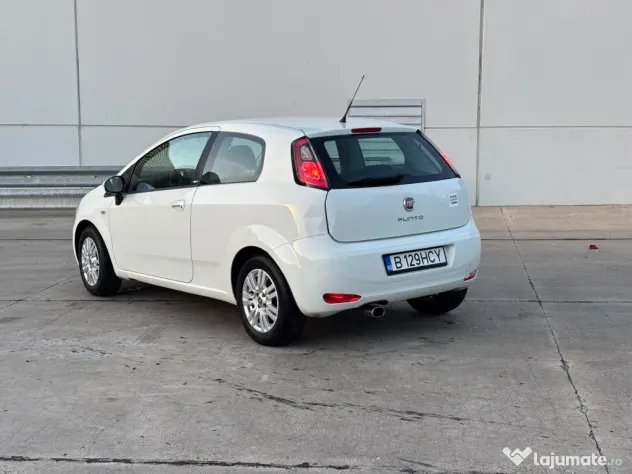 Vând Fiat Punto