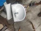 Vand ghiuveta ceramica cu picior