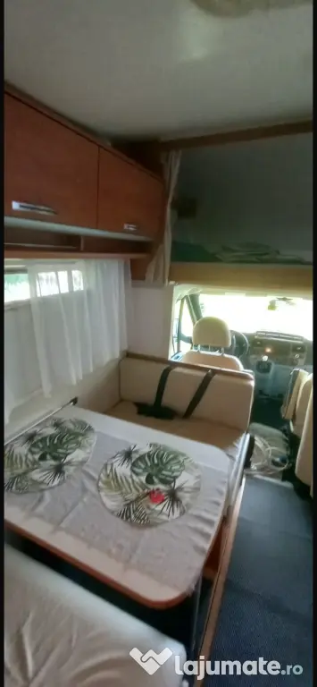 Autorulotă Ford Transit