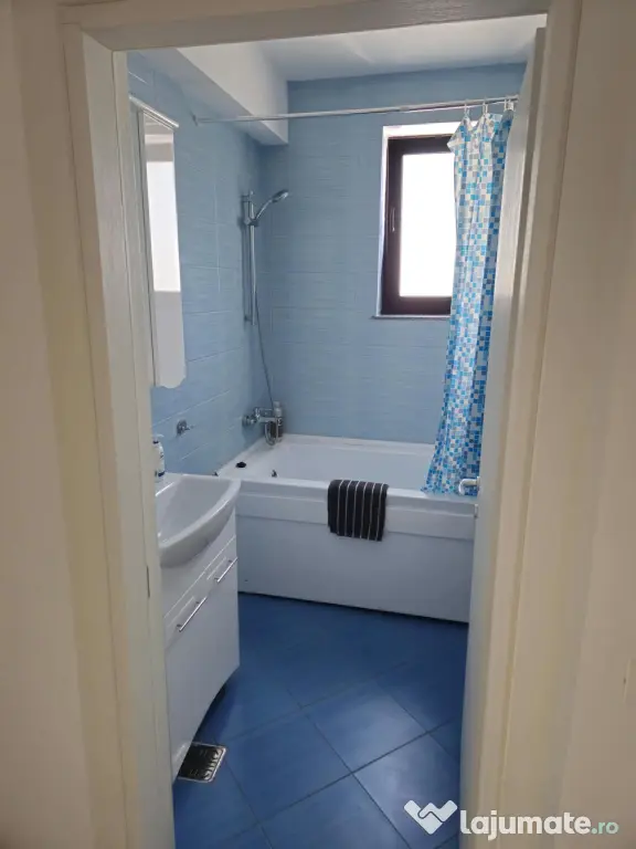 Apartament de închiriat