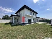 Vanzare vila 4 camere in Domnesti 