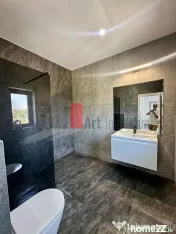 Vanzare vila 4 camere in Domnesti 