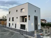 Apartament la cheie cu 3 camere 2 bai la etajul 1 zona Arhit 