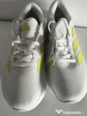 Adidas performante model Galaxy 8 