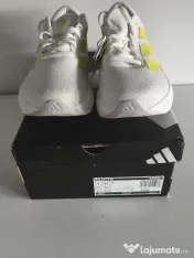 Adidas performante model Galaxy 8 