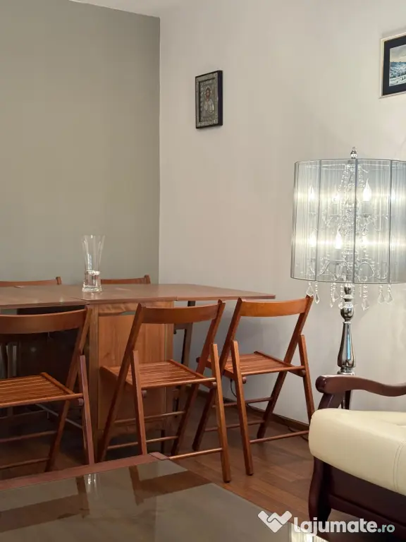 Apartament 3 camere de închiriat zonă centrală, 65 mp, boxă, spațios