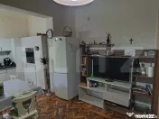 De vânzare: Casă primitoare cu 2 camere, curte și pivniț 