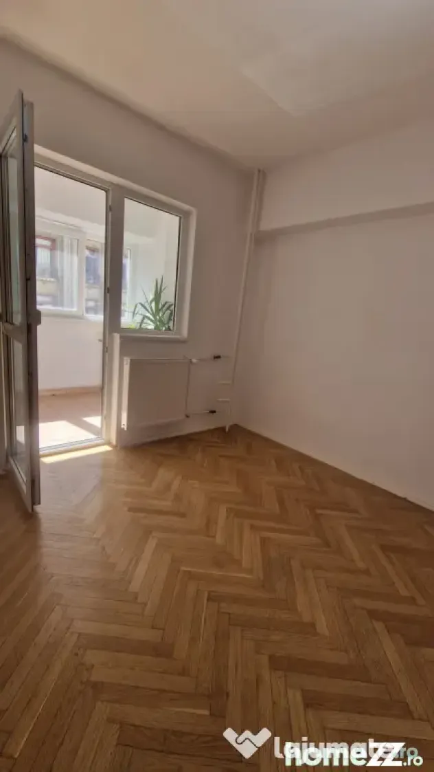 UNIVERSITATE - proprietar, BLOC 1980, AP 4 camere decomandat - Bucuresti (Bucuresti-Ilfov)