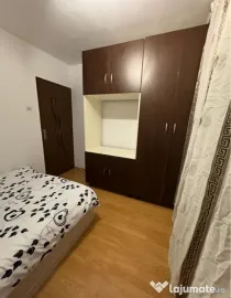 Închiriez apartament 2 camere str. Alexandru Vlăhuța