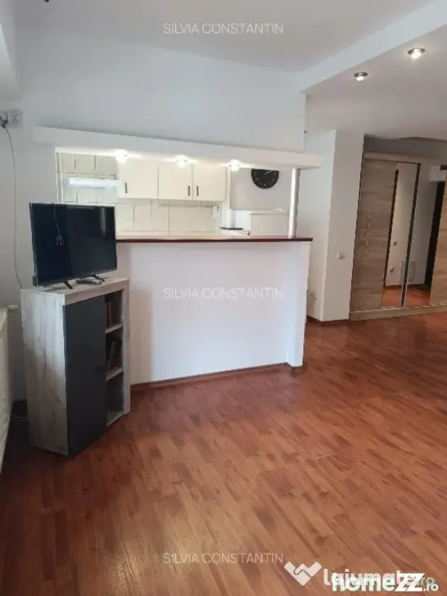 Vitan mall zizin etaj 1 - Bucuresti (Bucuresti-Ilfov)