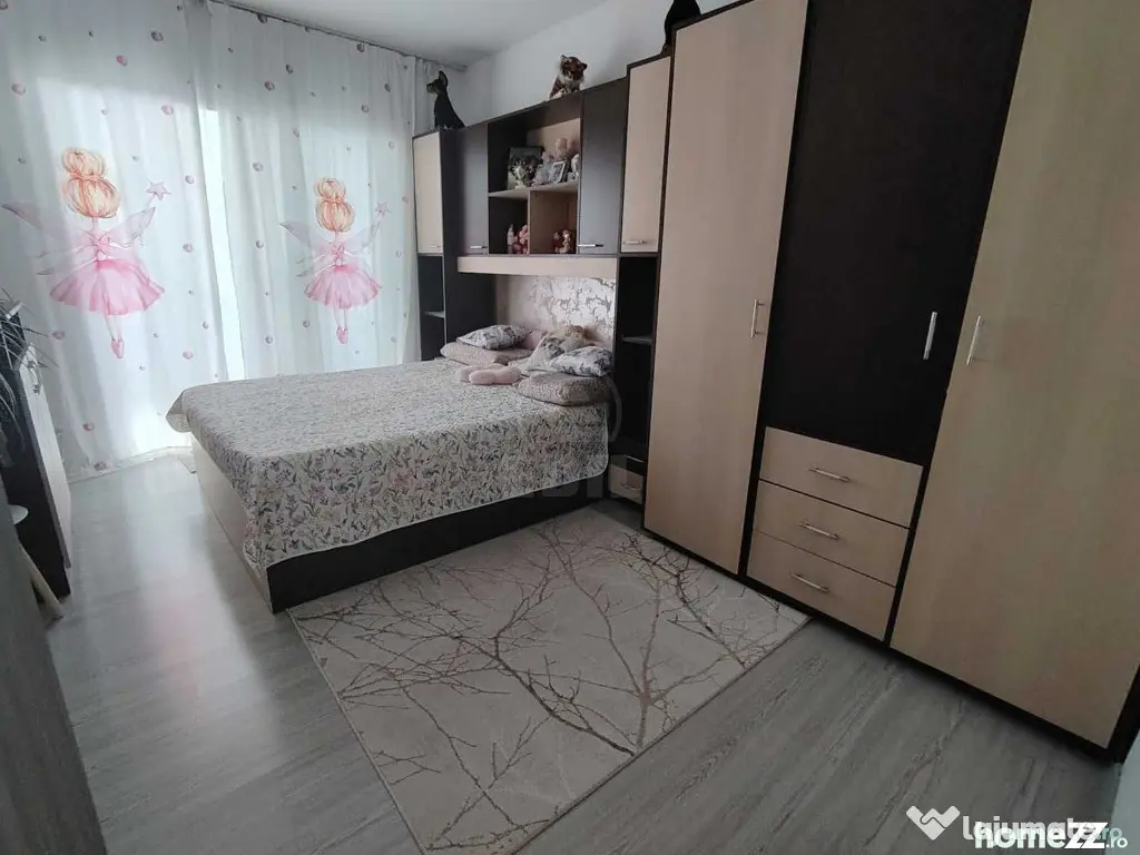 Apartament 3 camere semidecomandat zona Florilor - Floresti (Cluj)