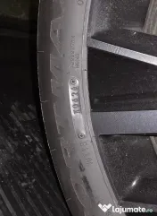 Set 4 Anvelope Vară PREMIUM Dunlop SP Sport Maxx 050 - 235/50 R20 101V – NOI / Rulate sub 1 lună