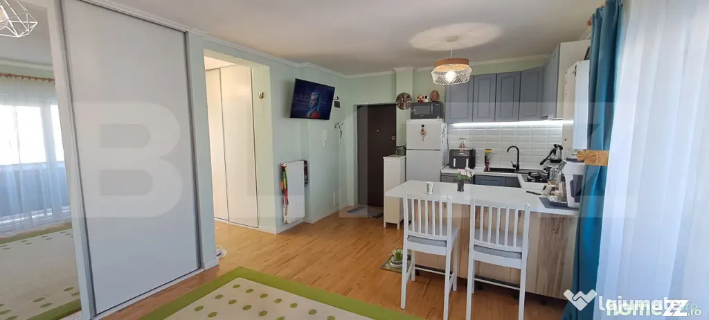 Exclusiv! Apartament 2 camere, 44 mp, etajul, parcare,zona T - Floresti (Cluj)
