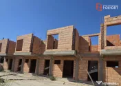 Casa 4 camere la pret de apartament, teren 180 mp P+1,Constr 