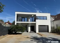 Casa cu 4 camere, 500 mp, zona Paulestiului