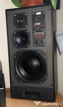 Boxe RADIOTEHNIKA S-90F