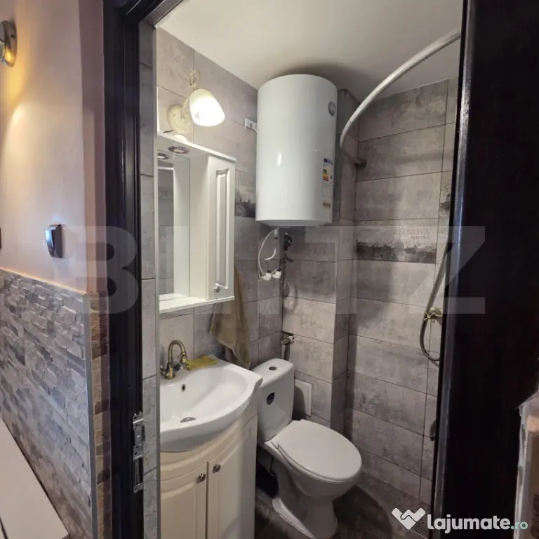 Apartament o camera, 37mp, Decomandat, Zona Tiglina 1 - Galati (Galati)