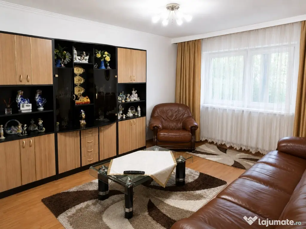 inchiriez apart 3 camere Faleza nord