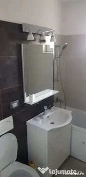 Apartament cu 2 camere de inchiriat in zona Titan 