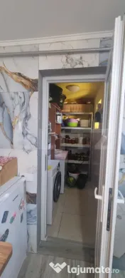 Apartament cu 3 camere 