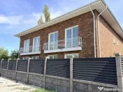 Casă / Townhouse complex nou, de vanzare în zona Odai 